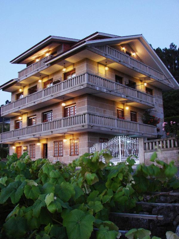 As Adegas Guest House Poio Luaran gambar